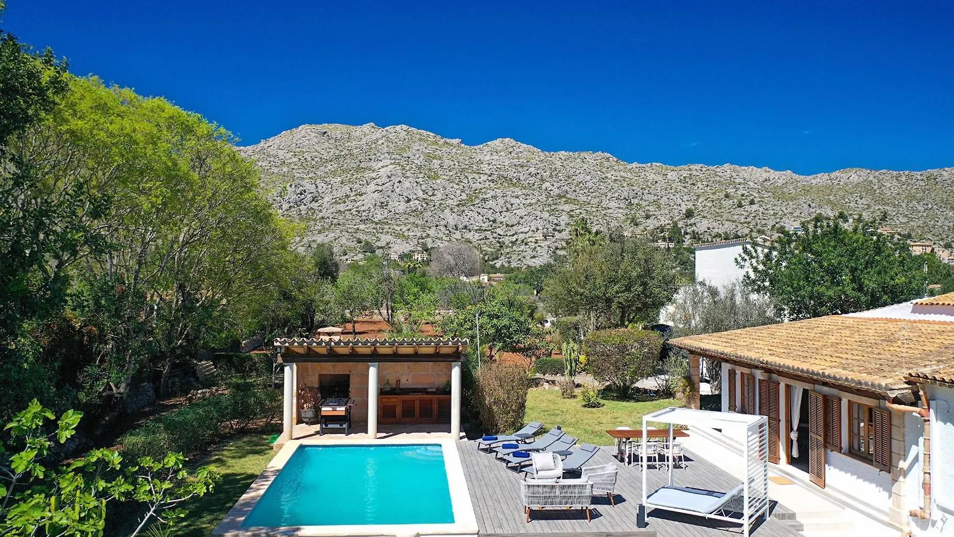 Villa Vives - Alegre Feriehus Pollença