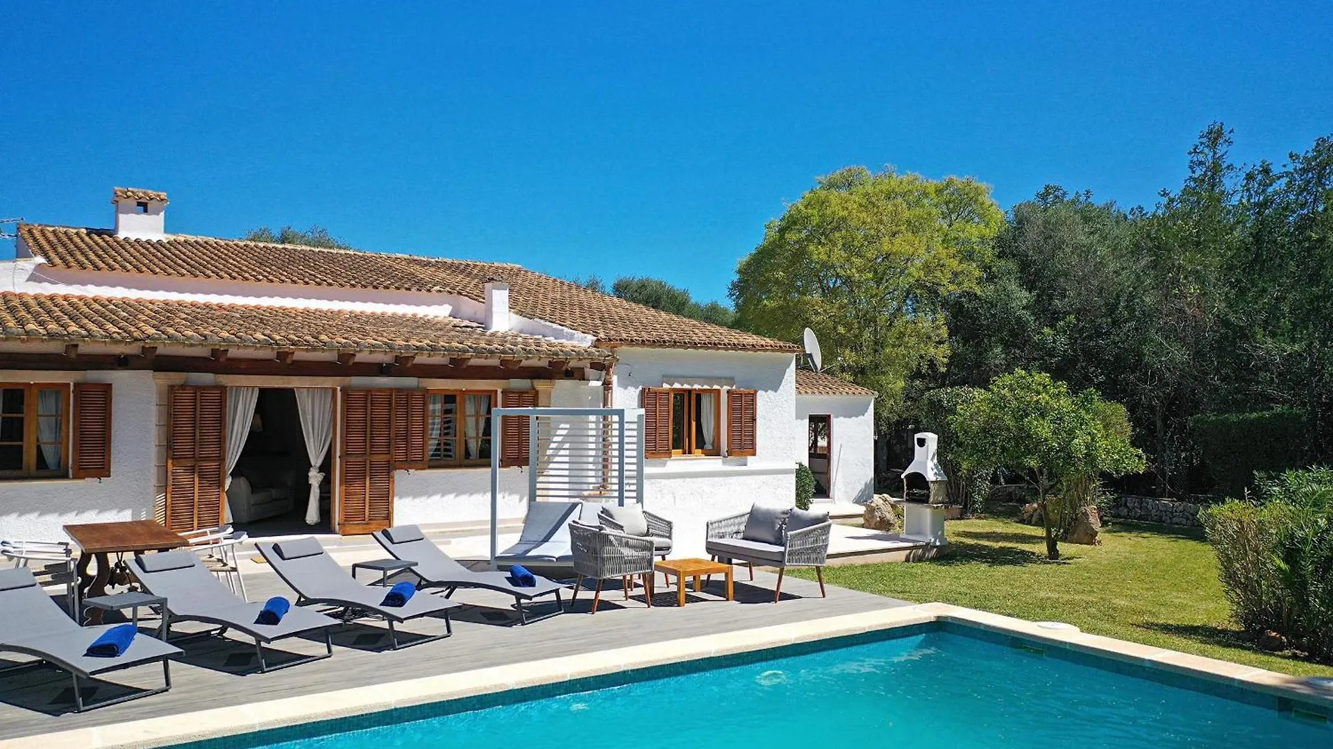Villa Vives - Alegre Feriehus